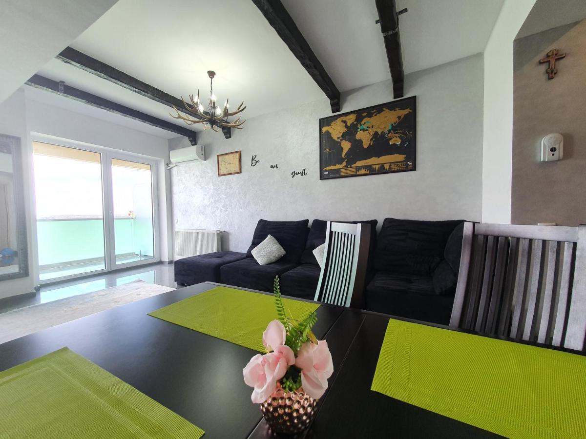 Moonlight Residence Mamaia Exterior photo