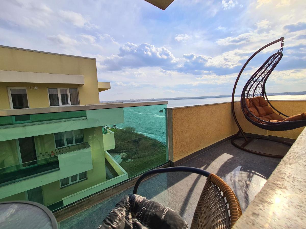 Moonlight Residence Mamaia Exterior photo